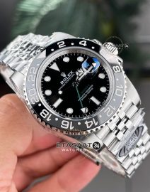 clean-factory-bruce-wayne-saat-02